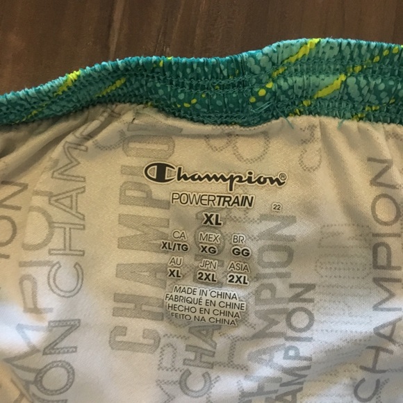 Champion teal running shorts - Picture 4 of 4